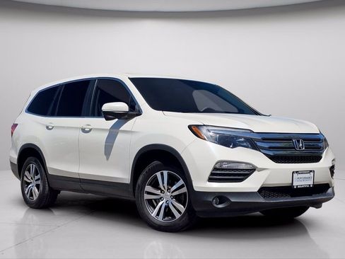 Used 2017 Honda Pilot EX-L image 2