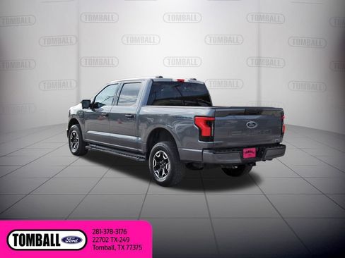 Used 2023 Ford F150 Lightning XLT AWD/4WD image 5