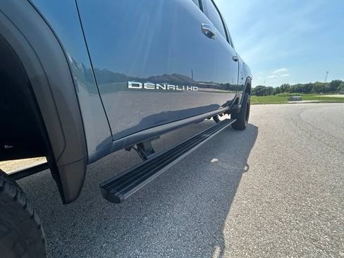 Used 2025 GMC Sierra 2500 Denali Ultimate w/ Max Trailering Package AWD/4WD image 27
