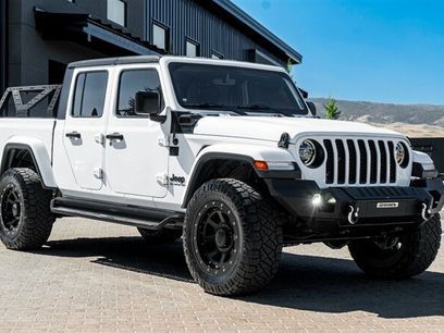 Used 2020 Jeep Gladiator Overland