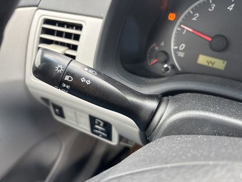 Used 2013 Toyota Corolla L image 24