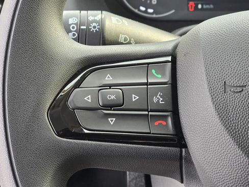 New 2025 RAM ProMaster 1500 w/ Quick Order Package 22G SLT image 19