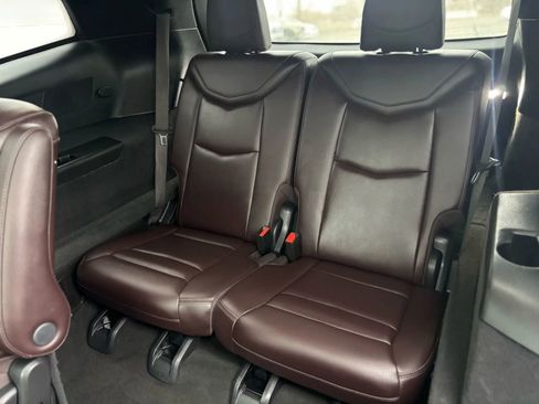 Used 2020 Cadillac XT6 Premium Luxury image 21