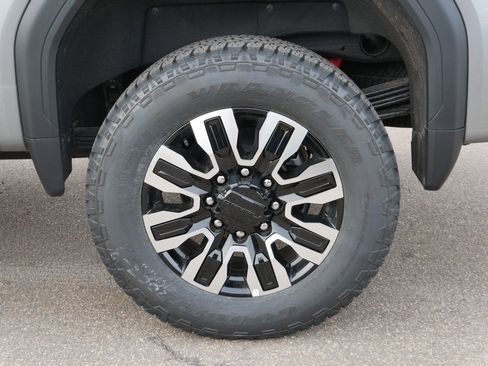 New 2026 GMC Sierra 2500 Denali Ultimate AWD/4WD image 3