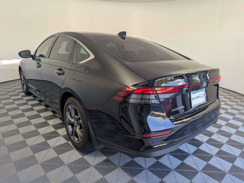 Used 2023 Honda Accord EX image 8