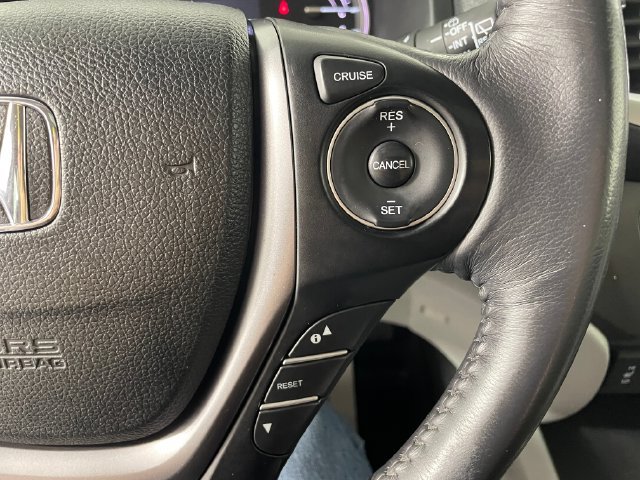 Used 2017 Honda Pilot EX-L image 11