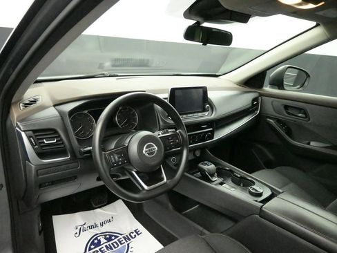 Used 2021 Nissan Rogue S AWD/4WD image 9