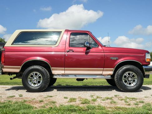 Used 1994 Ford Bronco Eddie Bauer AWD/4WD image 6