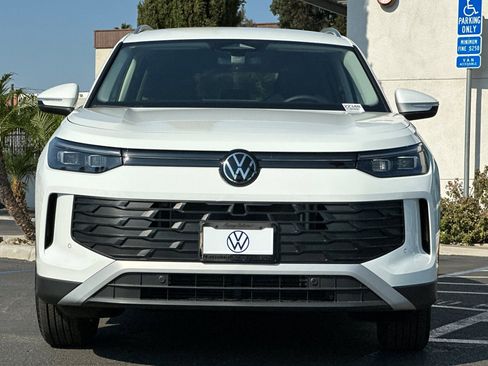 New 2025 Volkswagen Tiguan S image 3