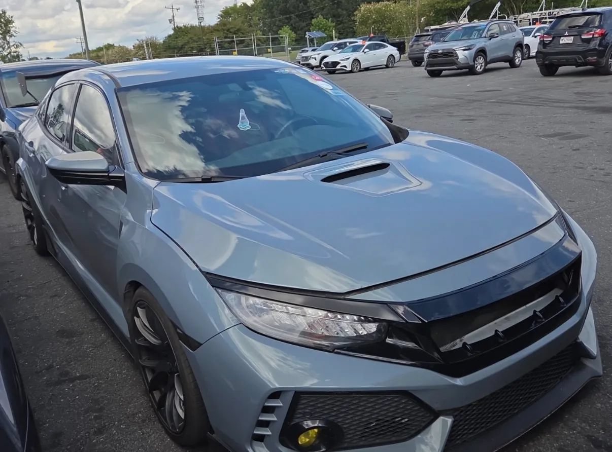 Used 2019 Honda Civic Type R image 3