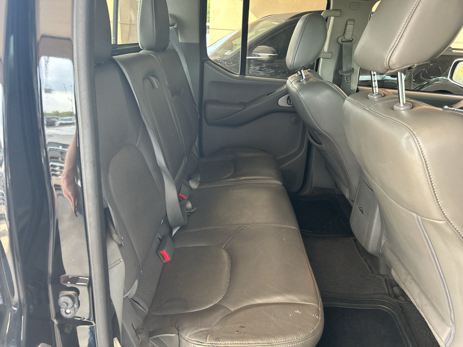 Used 2019 Nissan Frontier SL RWD image 26