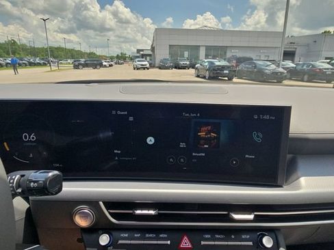 Used 2024 Hyundai Sonata SEL w/ Convenience Package FWD image 16