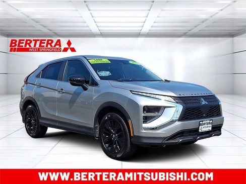 Used 2022 Mitsubishi Eclipse Cross LE AWD/4WD image 1