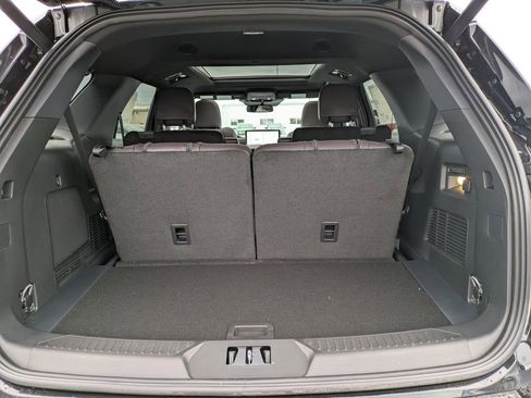 New 2026 Ford Explorer Platinum image 13