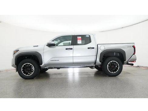 New 2026 Toyota Tacoma TRD Off-Road image 19