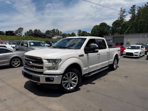 Used 2017 Ford F150 Lariat w/ Equipment Group 502A Luxury AWD/4WD image 2