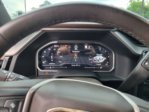 Used 2024 GMC Sierra 2500 Denali w/ Denali Reserve Package image 16