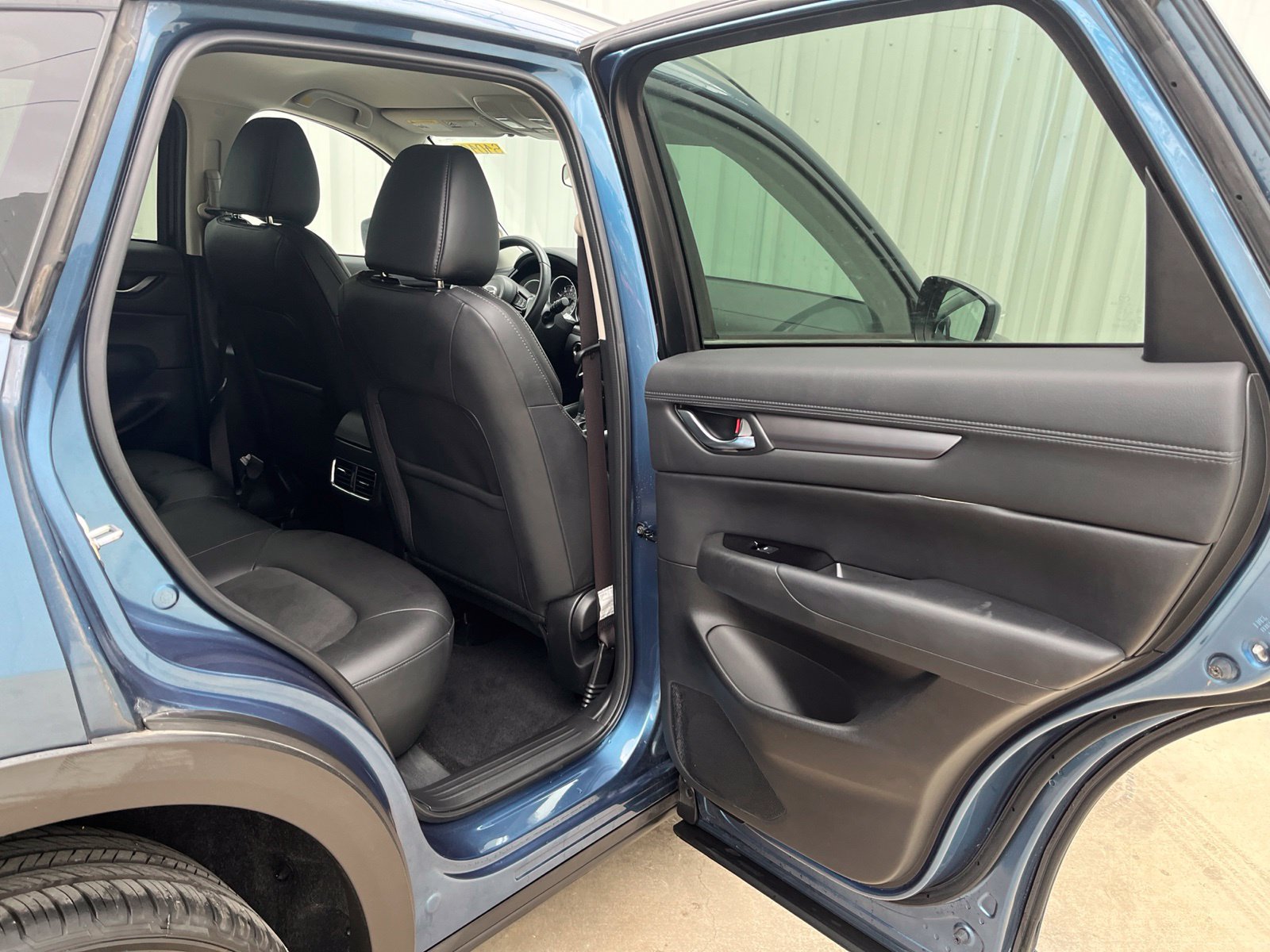 Used 2018 MAZDA CX-5 Touring FWD image 12