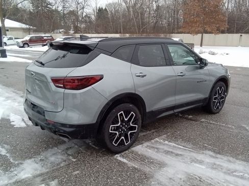 Used 2024 Chevrolet Blazer RS w/ Enhanced Convenience Package image 3