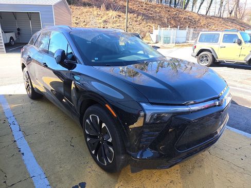 Used 2024 Chevrolet Blazer EV RS image 1