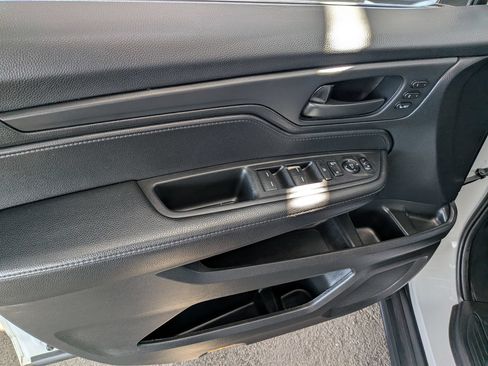 Used 2024 Honda Odyssey EX-L image 8