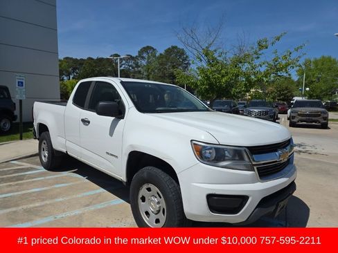 Used 2020 Chevrolet Colorado W/T w/ WT Convenience Package image 2