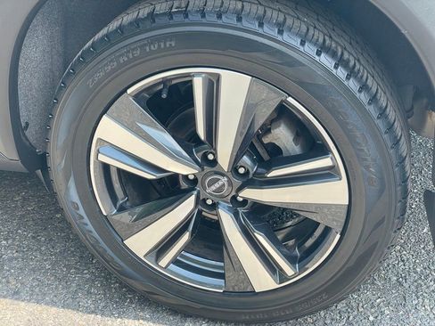Certified 2023 Nissan Rogue Platinum w/ Platinum Premium Package AWD/4WD image 37
