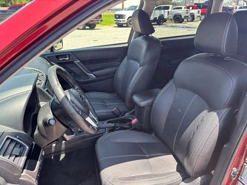Used 2017 Subaru Forester 2.5i Touring w/ Popular Package #2 AWD/4WD image 12