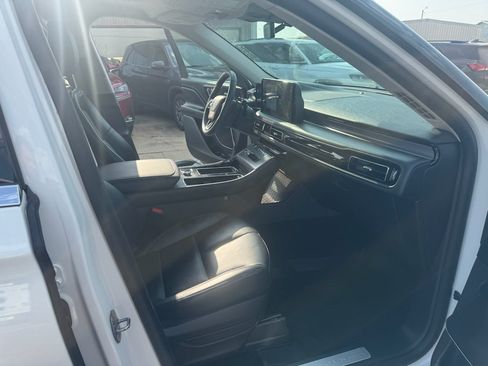 Used 2025 Lincoln Aviator 2WD image 22