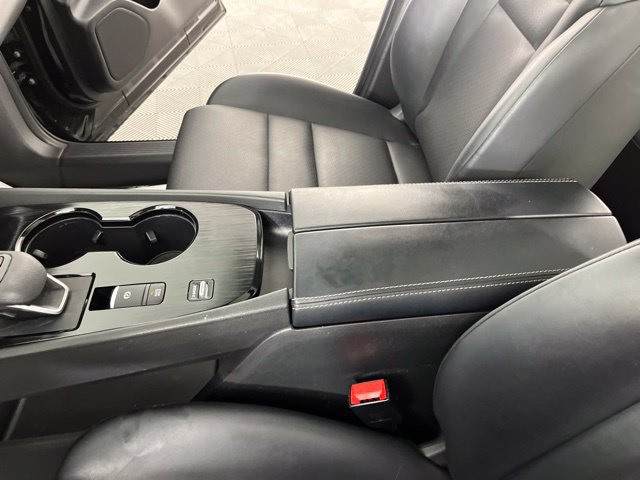 Used 2024 Nissan Rogue SV w/ SV Premium Package FWD image 29