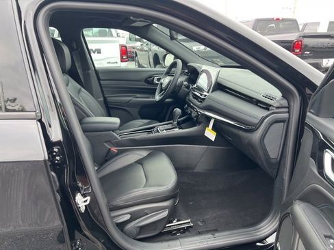 New 2026 Jeep Compass Limited w/ Sun, Sound & Navigation Group image 16