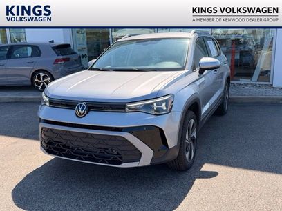 Certified 2025 Volkswagen Taos SE