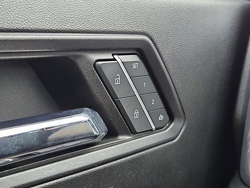 Certified 2023 GMC Canyon Denali image 26