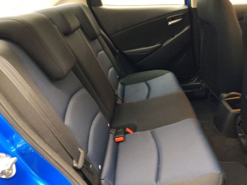 Used 2017 Toyota Yaris iA image 19