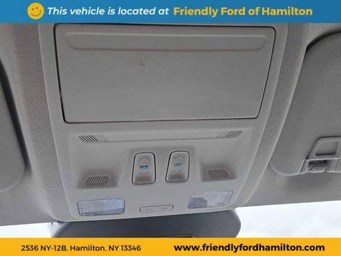 Used 2022 Ford Escape SE w/ SE Sport Appearance Package image 40