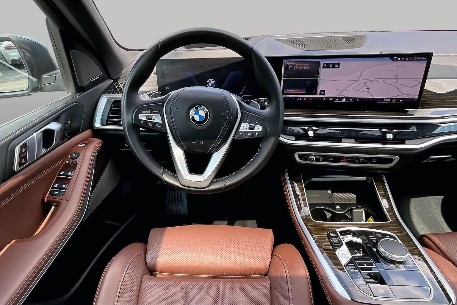 Used 2024 BMW X5 xDrive40i w/ Premium Package AWD/4WD image 5