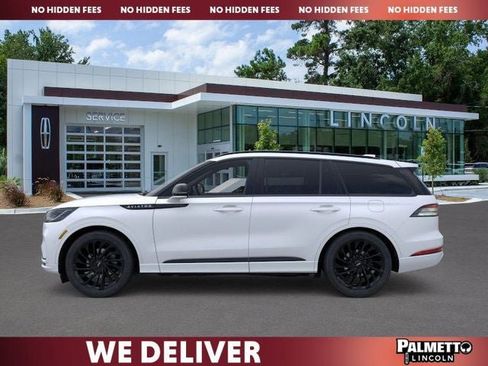 New 2026 Lincoln Aviator Reserve image 3