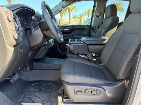 New 2026 Chevrolet Silverado 1500 Custom AWD/4WD image 5