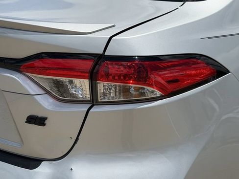 Certified 2025 Toyota Corolla SE FWD image 7