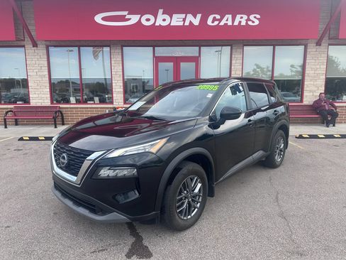Used 2022 Nissan Rogue S AWD/4WD image 1