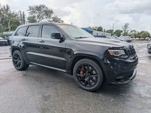 Used 2020 Jeep Grand Cherokee SRT w/ Trailer Tow Group IV image 9