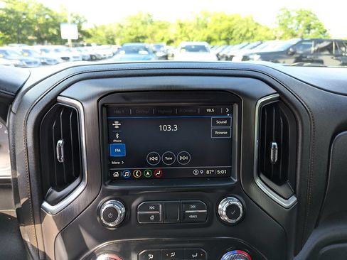 Used 2022 GMC Sierra 3500 AT4 w/ AT4 Preferred Package AWD/4WD image 20