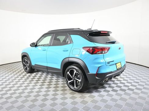 Used 2021 Chevrolet TrailBlazer RS w/ Sun and Liftgate Package AWD/4WD image 4