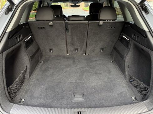 Used 2018 Audi Q5 2.0T Premium image 32