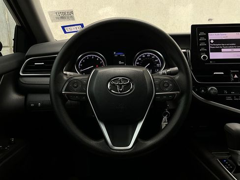 Used 2023 Toyota Camry LE image 30