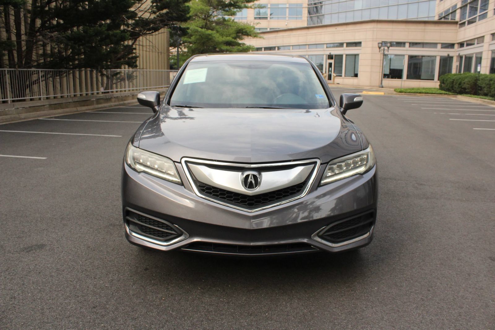 Used 2018 Acura RDX AWD image 3