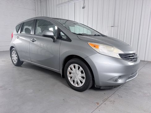 Used 2014 Nissan Versa Note SV FWD image 3