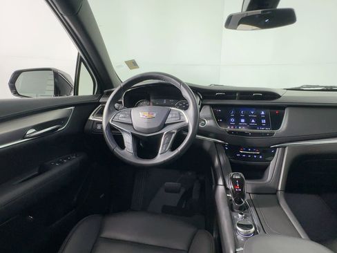 Used 2020 Cadillac XT5 Luxury image 27