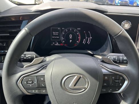 Used 2024 Lexus RX 350 AWD w/ Accessory Package (K3) image 11