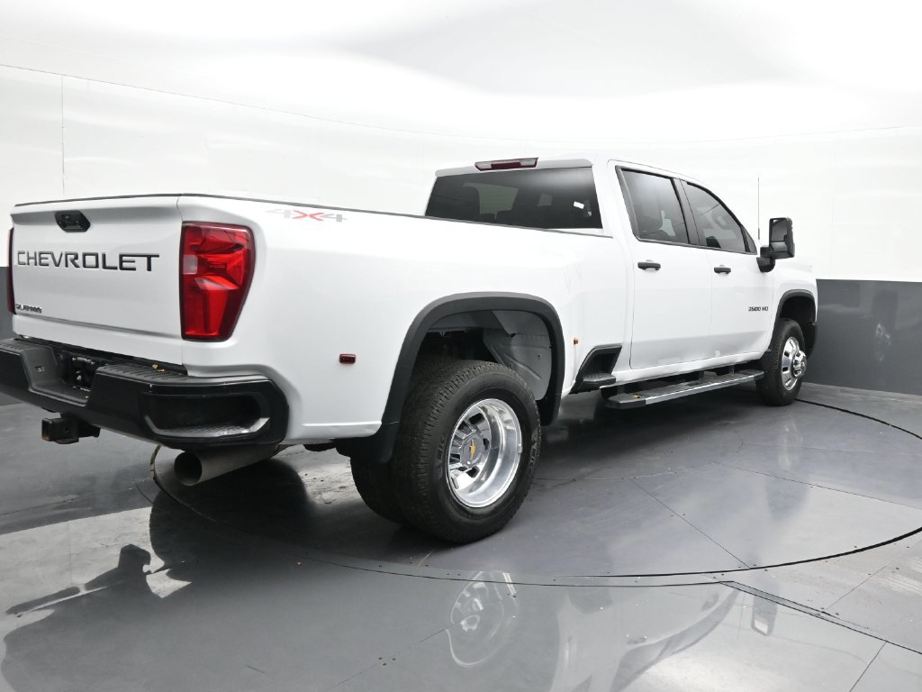 Used 2025 Chevrolet Silverado 3500 W/T AWD/4WD image 5
